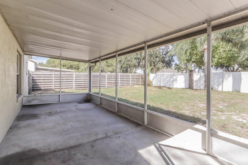 2,235/Mo, 4516 Horseshoe Pick Ln Valrico, FL 33594 Sun Room View