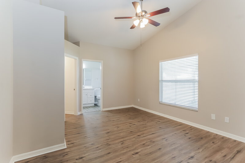 2,235/Mo, 4516 Horseshoe Pick Ln Valrico, FL 33594 Main Bedroom View