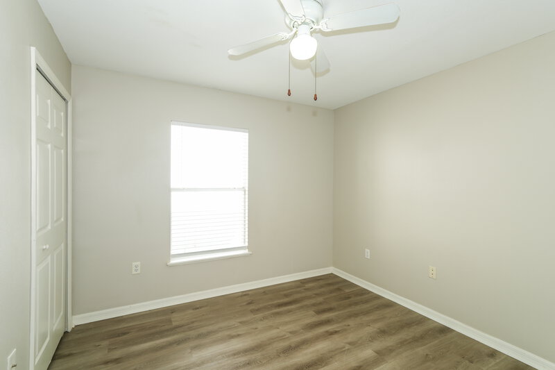 1,910/Mo, 17031 Ongar Ct Land O' Lakes, FL 34638 Bedroom View