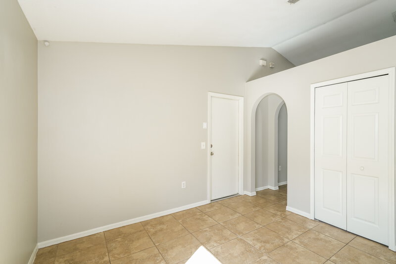 1,910/Mo, 17031 Ongar Ct Land O' Lakes, FL 34638 Bedroom View 2