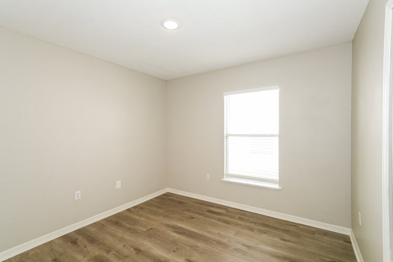1,910/Mo, 17031 Ongar Ct Land O' Lakes, FL 34638 Bedroom View 3