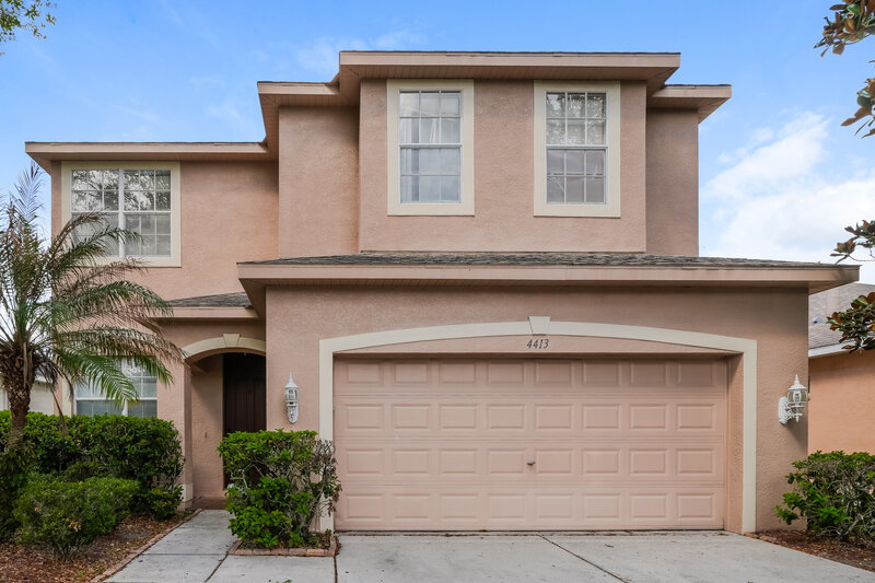 2,715/Mo, 4413 Huddlestone Dr Zephyrhills, FL 33545 External View
