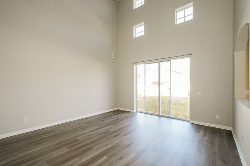 2,485/Mo, 4413 Huddlestone Dr Zephyrhills, FL 33545 Living Room View