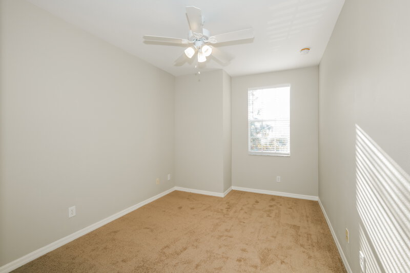 2,485/Mo, 4413 Huddlestone Dr Zephyrhills, FL 33545 Bedroom View