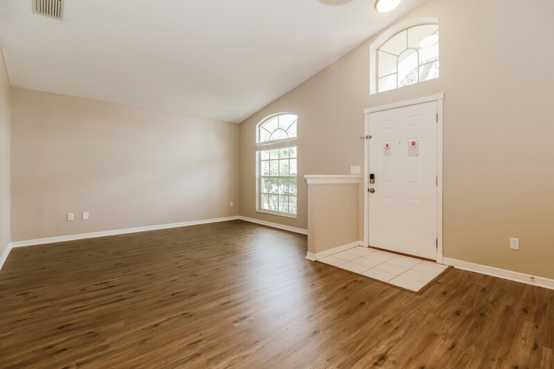 2,230/Mo, 4713 Wolfram Ln New Port Richey, FL 34653 Living Room View