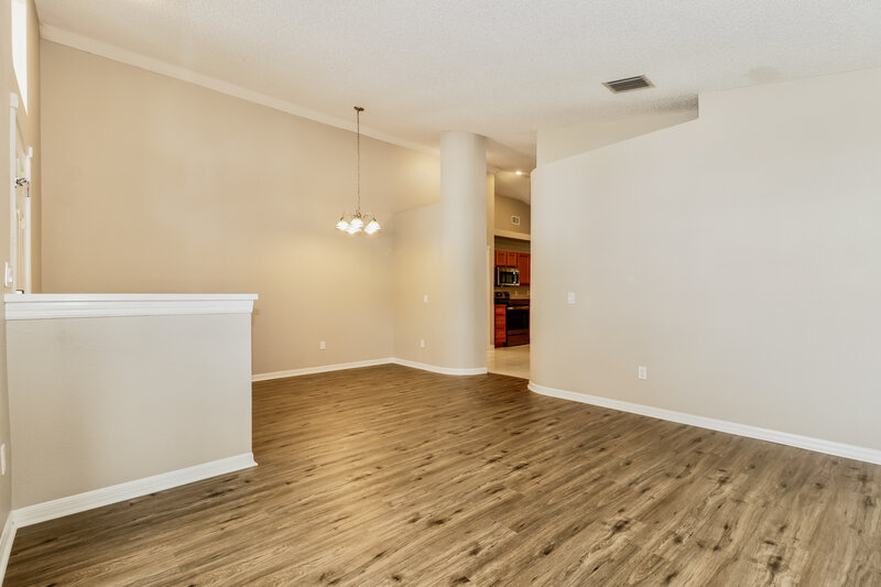2,230/Mo, 4713 Wolfram Ln New Port Richey, FL 34653 Dining Room View