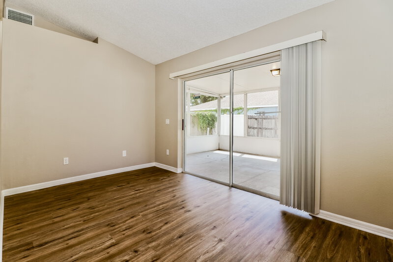 2,230/Mo, 4713 Wolfram Ln New Port Richey, FL 34653 Den View