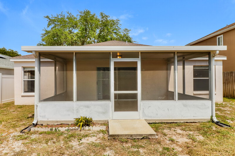 2,230/Mo, 4713 Wolfram Ln New Port Richey, FL 34653 Rear View