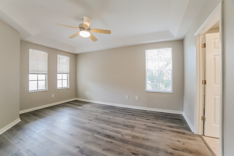 2,345/Mo, 16123 Bridgecrossing Dr Lithia, FL 33547 Main Bedroom View