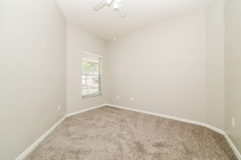 2,000/Mo, 12749 Evington Point Dr Riverview, FL 33579 Bedroom View 2