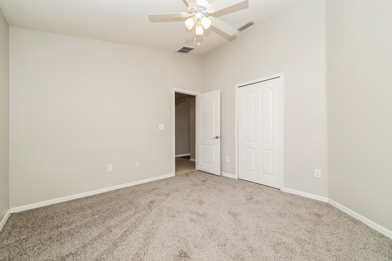 2,000/Mo, 12749 Evington Point Dr Riverview, FL 33579 Bedroom View 5