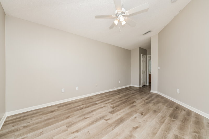 2,160/Mo, 11733 Brenford Crest Dr Riverview, FL 33579 Main Bedroom View 2