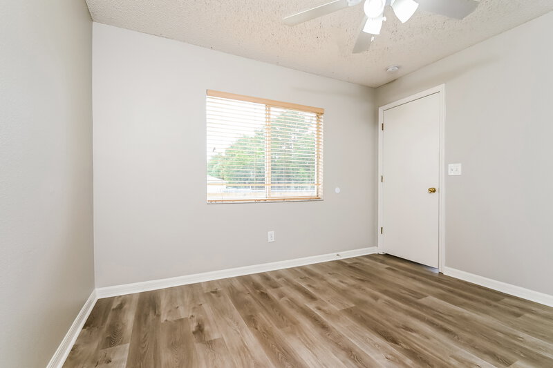 3,520/Mo, 11733 Brenford Crest Dr Riverview, FL 33579 Bedroom View 4