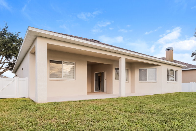 2,720/Mo, 1635 Regal Mist Loop Trinity, FL 34655 Rear View