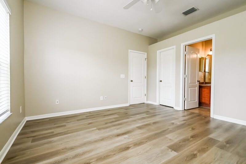 3,080/Mo, 7859 Bristol Park Dr Apollo Beach, FL 33572 Main Bedroom View 2