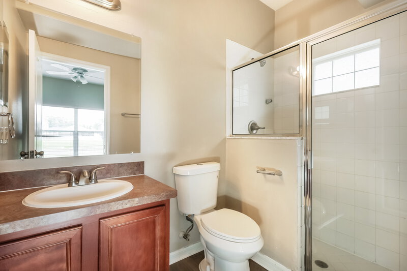 1,800/Mo, 7859 Bristol Park Dr Apollo Beach, FL 33572 Main Bedroom View 2