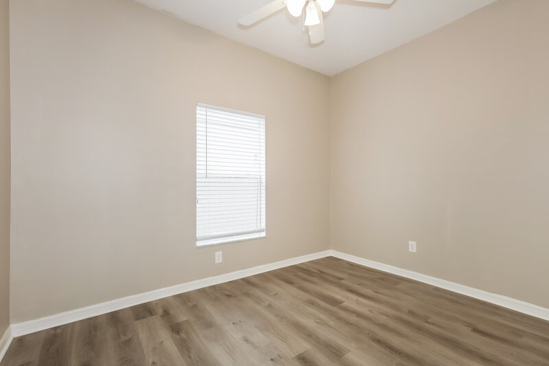 1,800/Mo, 7859 Bristol Park Dr Apollo Beach, FL 33572 Bedroom View