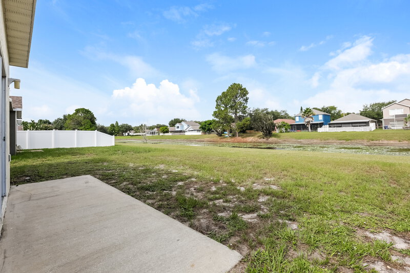 1,800/Mo, 7859 Bristol Park Dr Apollo Beach, FL 33572 Exterior View
