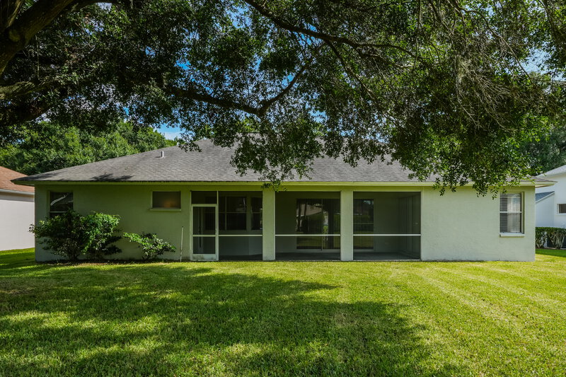 2,285/Mo, 4929 Willow Ridge Ter Valrico, FL 33596 Rear View