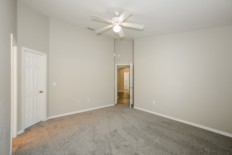 2,175/Mo, 3843 Lockridge Dr Land O' Lakes, FL 34638 Main Bedroom View 2