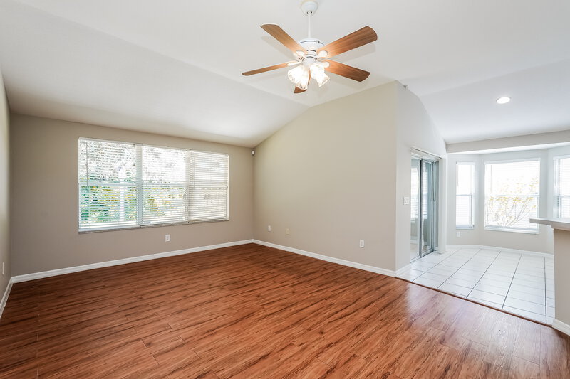 2,255/Mo, 2642 Rosehaven Dr Wesley Chapel, FL 33544 Living Room View
