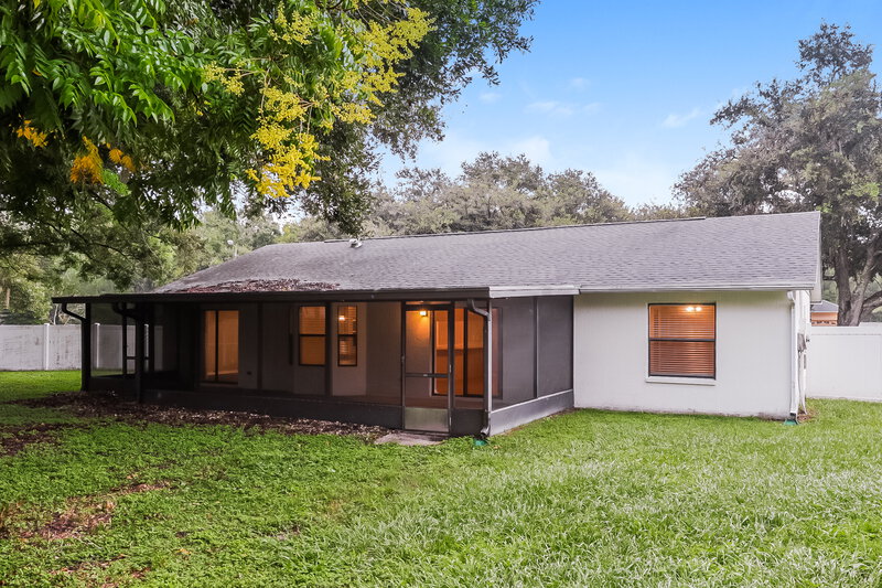 2,045/Mo, 23421 Cherbourg Loop Land O' Lakes, FL 34639 Rear View