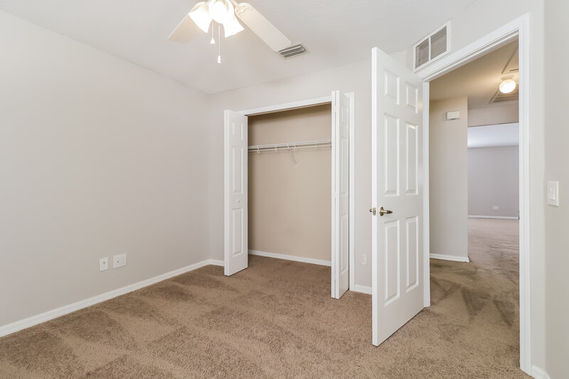 1,980/Mo, 11616 Leda Ln New Port Richey, FL 34654 Bedroom View 2