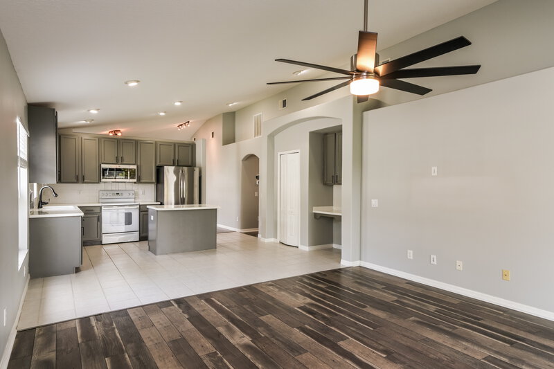 2,680/Mo, 1739 Sweetspire Dr Trinity, FL 34655 Living Room View 3