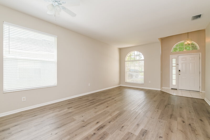 2,310/Mo, 25152 Seven Rivers Cir Land O' Lakes, FL 34639 Living Room View