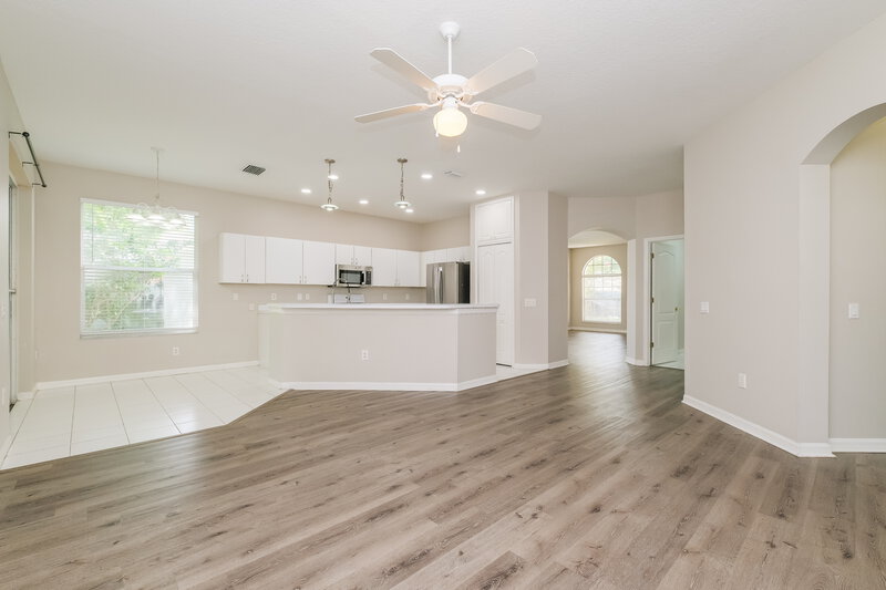 2,310/Mo, 25152 Seven Rivers Cir Land O' Lakes, FL 34639 Living Room View 4