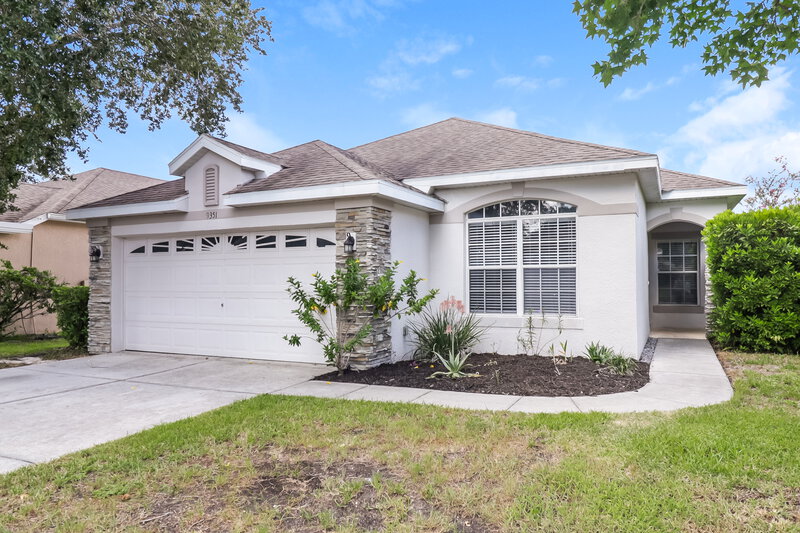 2,255/Mo, 9351 Beaufort Ct New Port Richey, FL 34654 Front View