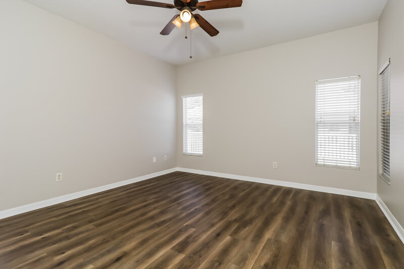2,255/Mo, 9351 Beaufort Ct New Port Richey, FL 34654 Main Bedroom View