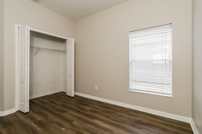 2,255/Mo, 9351 Beaufort Ct New Port Richey, FL 34654 Bedroom View 3