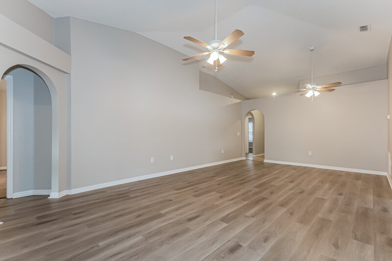 2,400/Mo, 6216 Gondola Dr Riverview, FL 33578 Living Room View