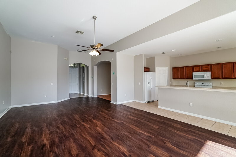 0/Mo, 10902 Tree Cactus Loop Land O' Lakes, FL 34638 Living Room View 2