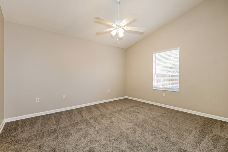 2,065/Mo, 535 Royal Ridge St Valrico, FL 33594 Main Bedroom View