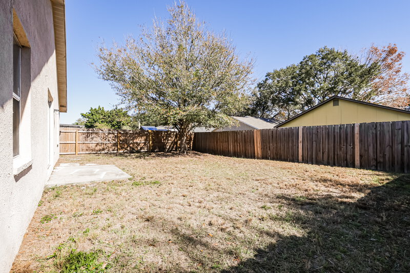 2,065/Mo, 535 Royal Ridge St Valrico, FL 33594 Rear View 2