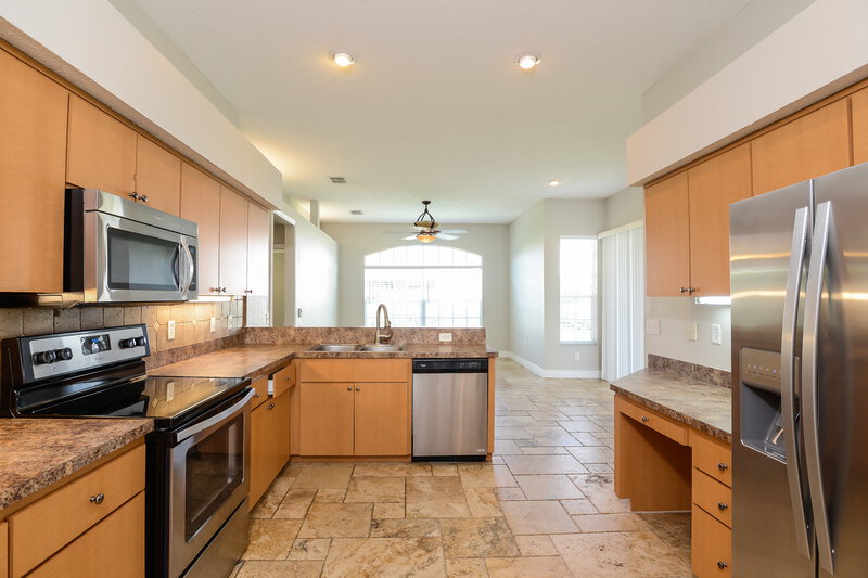 2,125/Mo, 13240 Prince Cir Hudson, FL 34669 Kitchen View