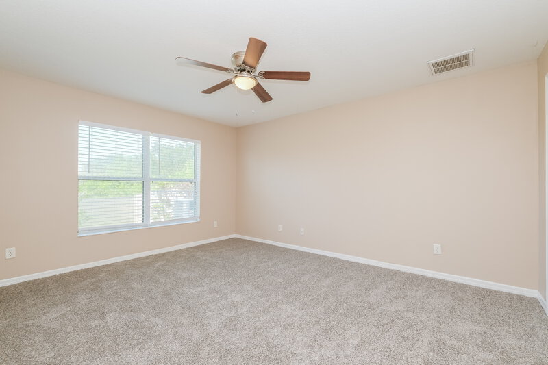 1,970/Mo, 1010 Larwood Pine Dr Ruskin, FL 33570 Main Bedroom View