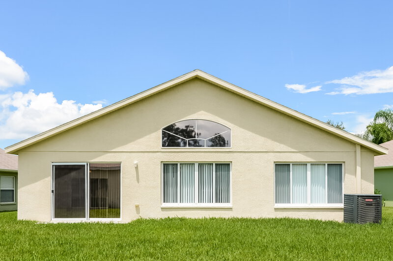 2,205/Mo, 5446 Passing Pine Ln Zephyrhills, FL 33541 Rear View 2