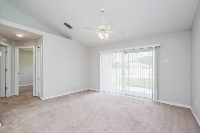 2,235/Mo, 8614 Cara Park Way Tampa, FL 33635 Living Room View 2