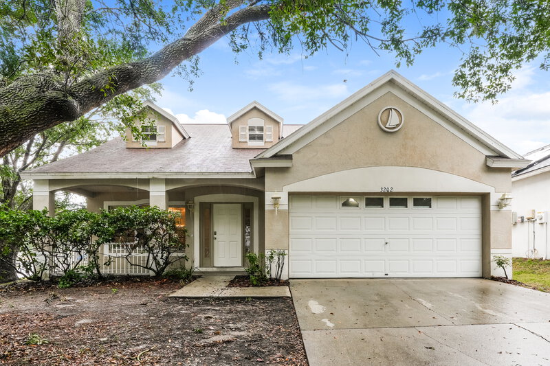 4,410/Mo, 3202 Shamrock Park Pl Valrico, FL 33594 External View