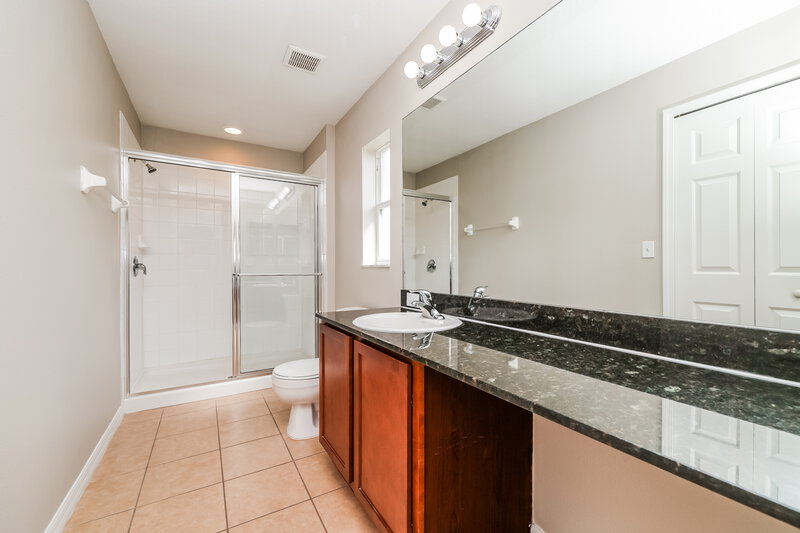 2,165/Mo, 4013 Constantine Loop Wesley Chapel, FL 33543 Main Bathroom View