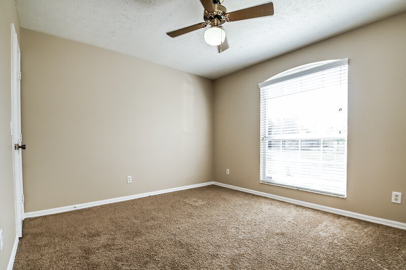2,075/Mo, 9830 Cristina Dr Riverview, FL 33569 Bedroom View 3
