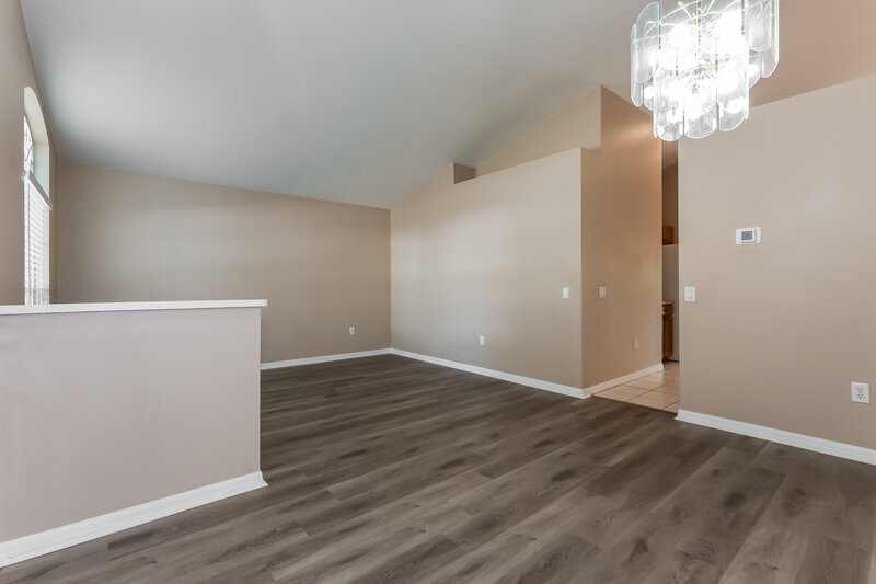 2,025/Mo, 515 Somerstone Dr Valrico, FL 33594 Dining Room View 2