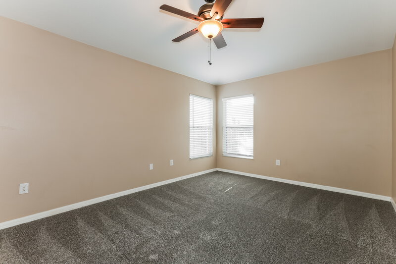 2,025/Mo, 515 Somerstone Dr Valrico, FL 33594 Main Bedroom View