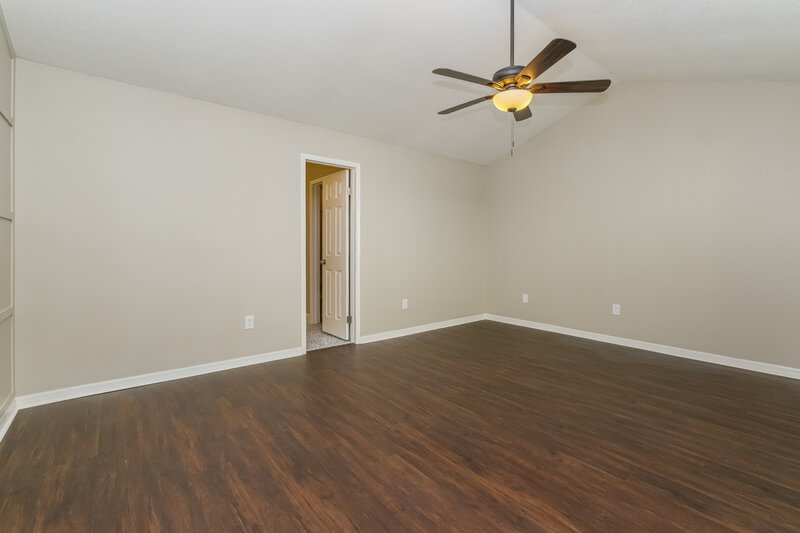 2,805/Mo, 7022 Drury St Tampa, FL 33635 Main Bedroom View