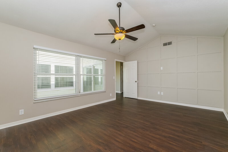 2,805/Mo, 7022 Drury St Tampa, FL 33635 Main Bedroom View 2