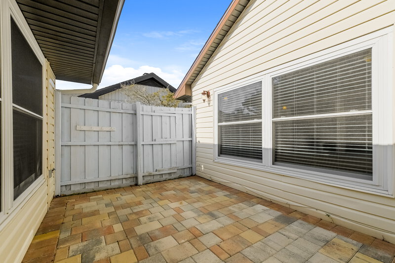 2,805/Mo, 7022 Drury St Tampa, FL 33635 Rear View