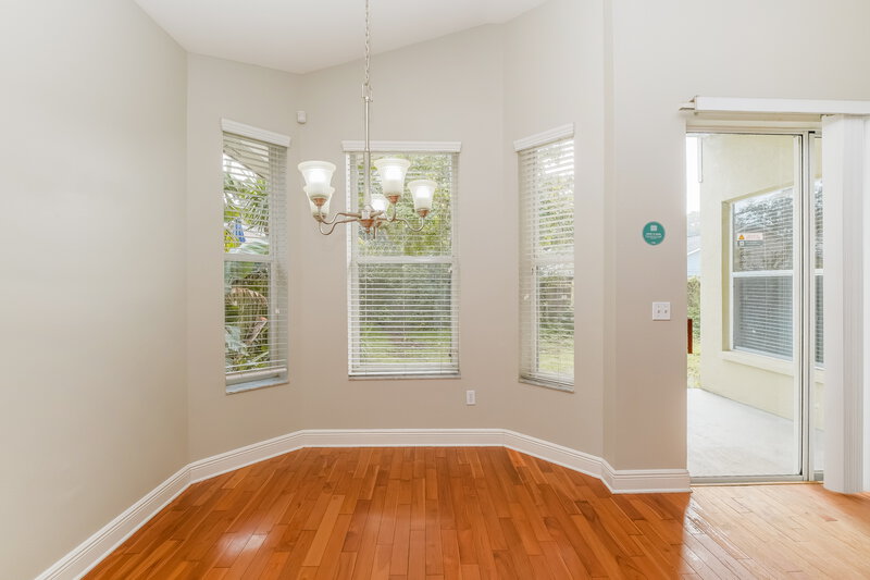 2,230/Mo, 725 Sand Ridge Dr Valrico, FL 33594 Breakfast Nook View